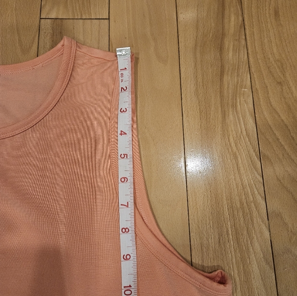 Aritzia Wilfred Tank Top - Picture 6 of 7